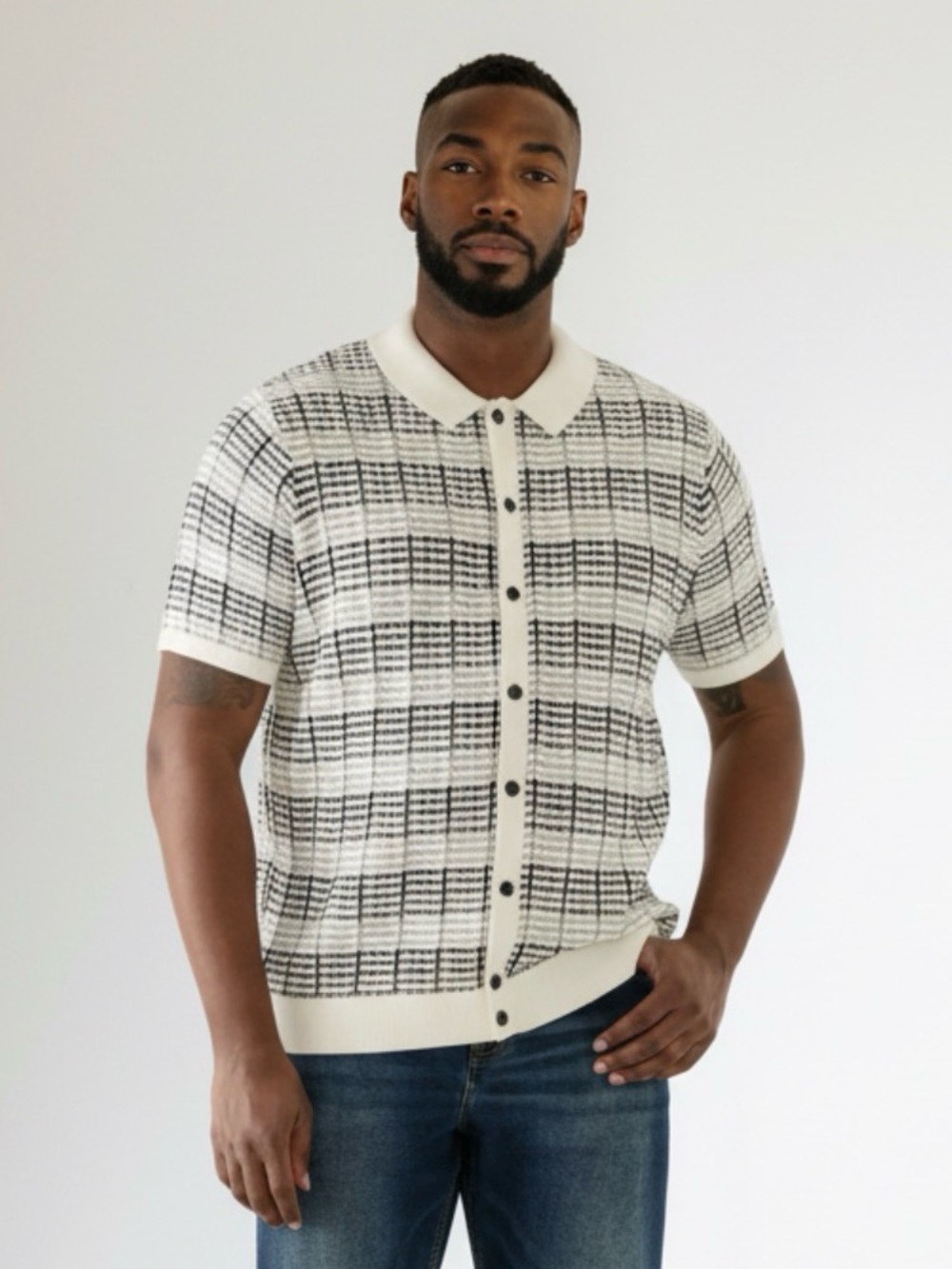 For The Republic Geometric Grid Pattern Short-Sleeve Button Down Knit Shirt M